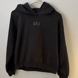 GAP Black Hoodie Sweatshirt